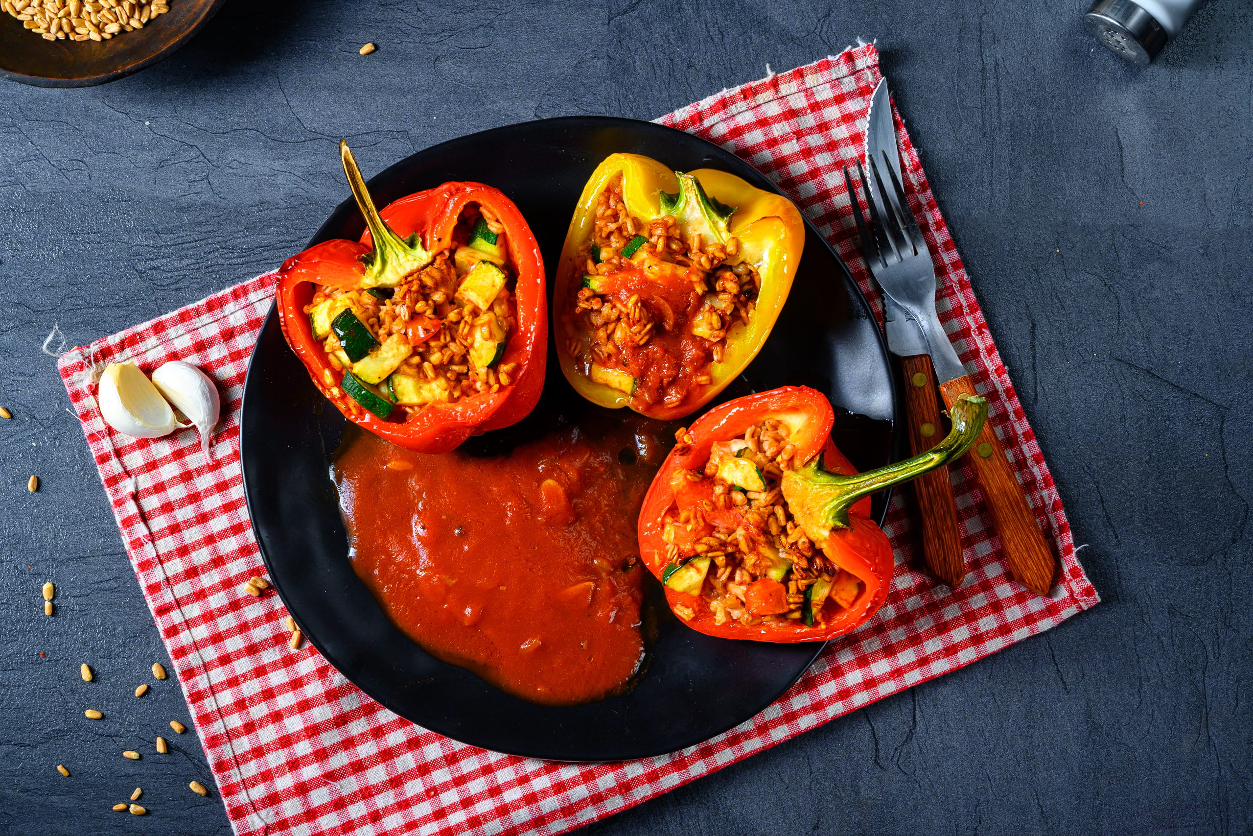 Stuffed bell peppers.jpg